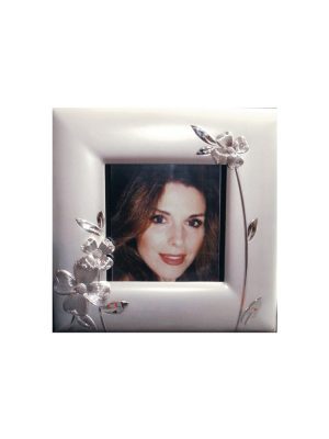 Τετράγωνη κορνίζα ασημένια Sandra collection ΙΝ81 400E.